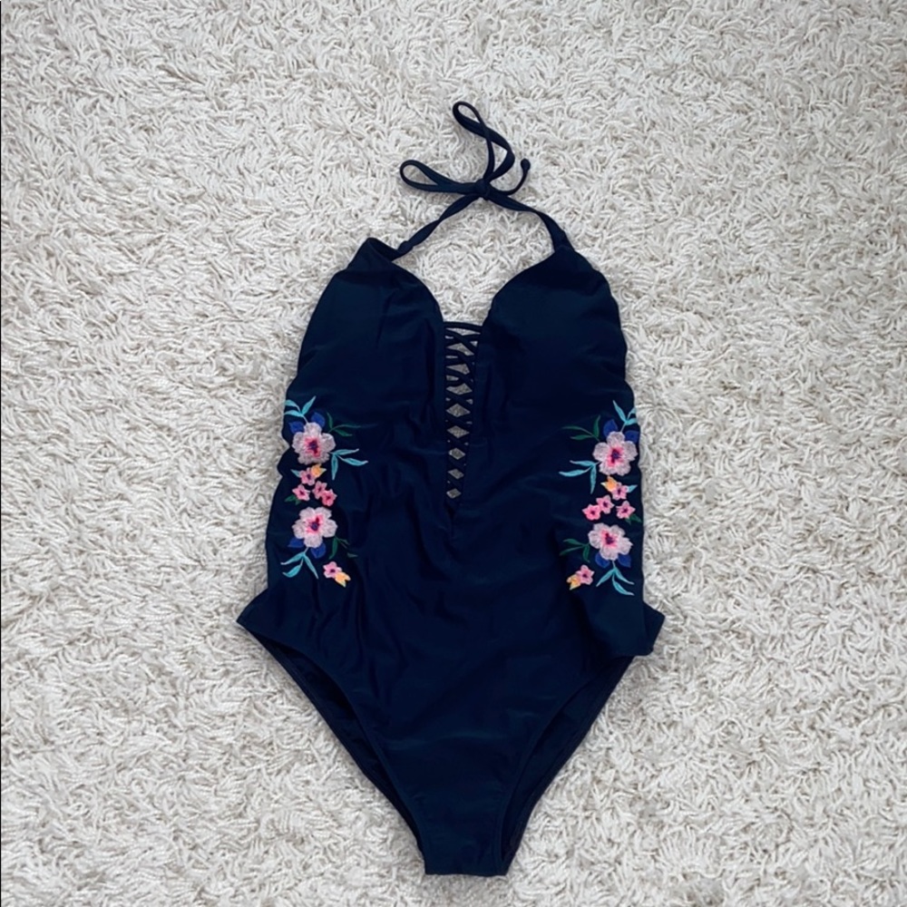 Bathing suit